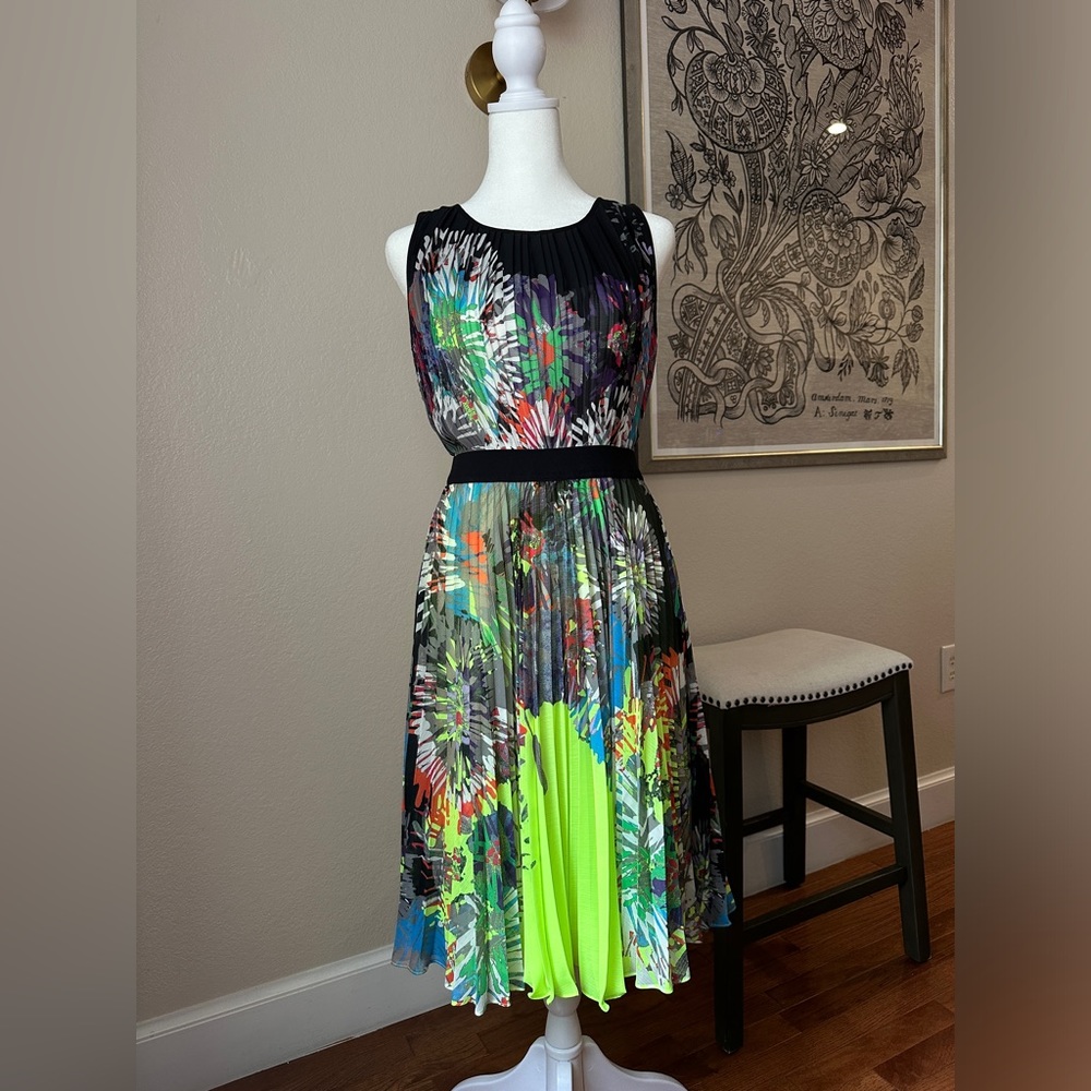 VIBRANT BCBG MAX AZRIA DRESS/ XS